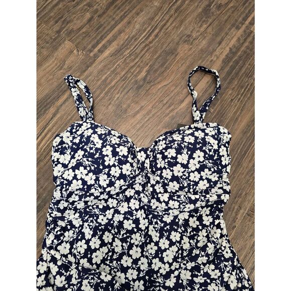 Shore Shapes Navy Floral Swim Dress Size 10 NWT $85 Active Control - Picture 7 of 11